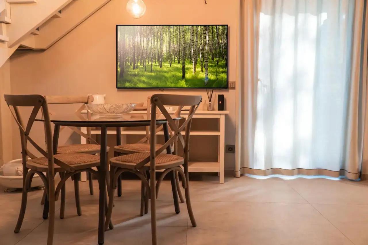Casale Gambini Apartment Quattro Castella Ngoại thất bức ảnh