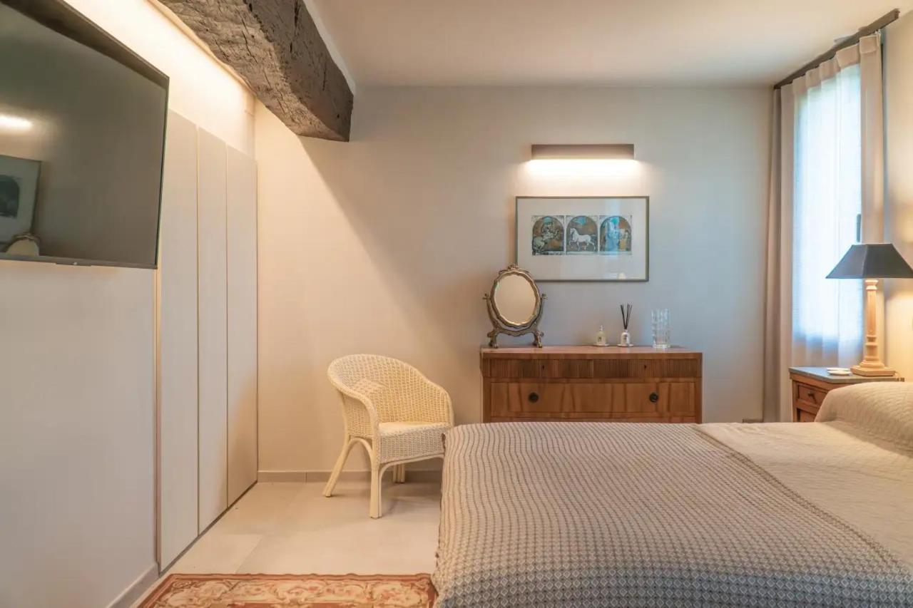 Casale Gambini Apartment Quattro Castella Ngoại thất bức ảnh