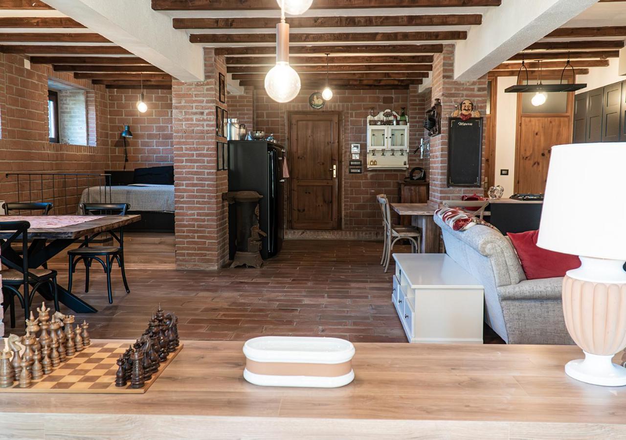 Casale Gambini Apartment Quattro Castella Ngoại thất bức ảnh